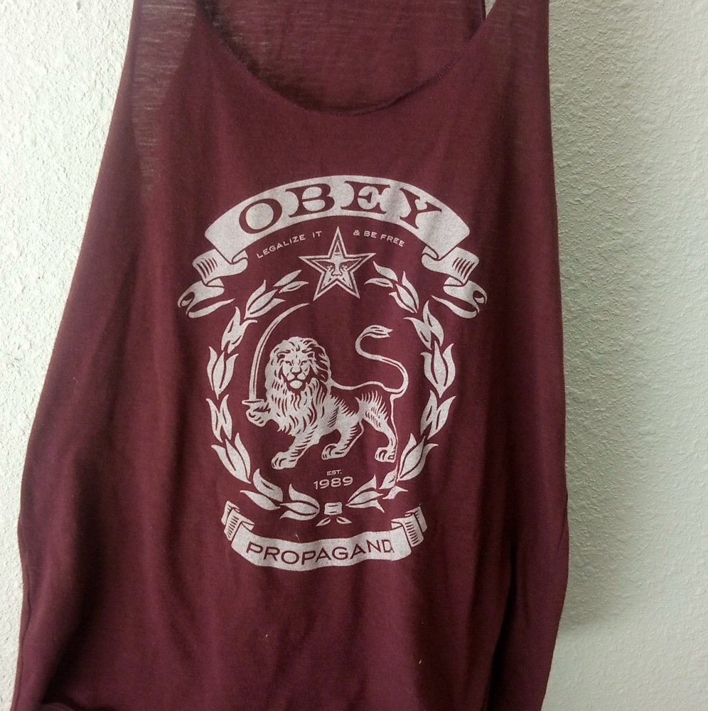 Obey Tank